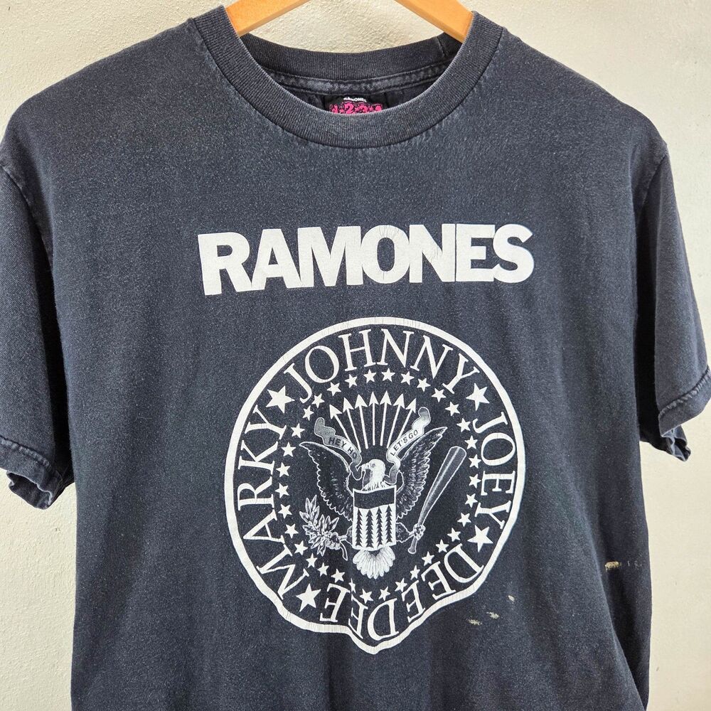 Vintage Y2K Ramones Presidential Seal Faded Black Band Tee Sz L